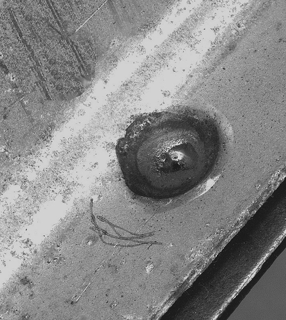 Cracks & Holes